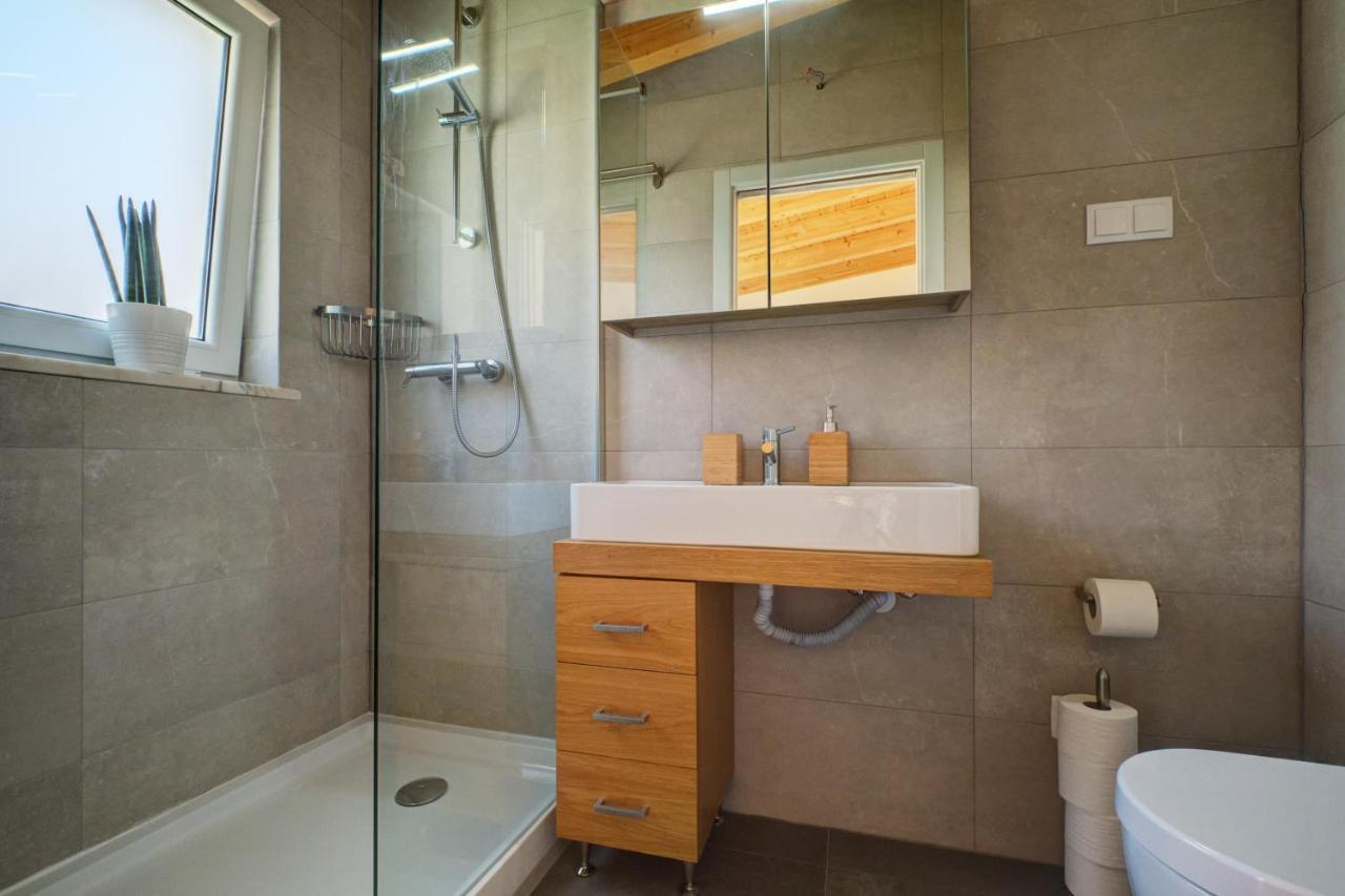 Comfortable Town House In Quiet Area By Lovelystay Lizbona Zewnętrze zdjęcie