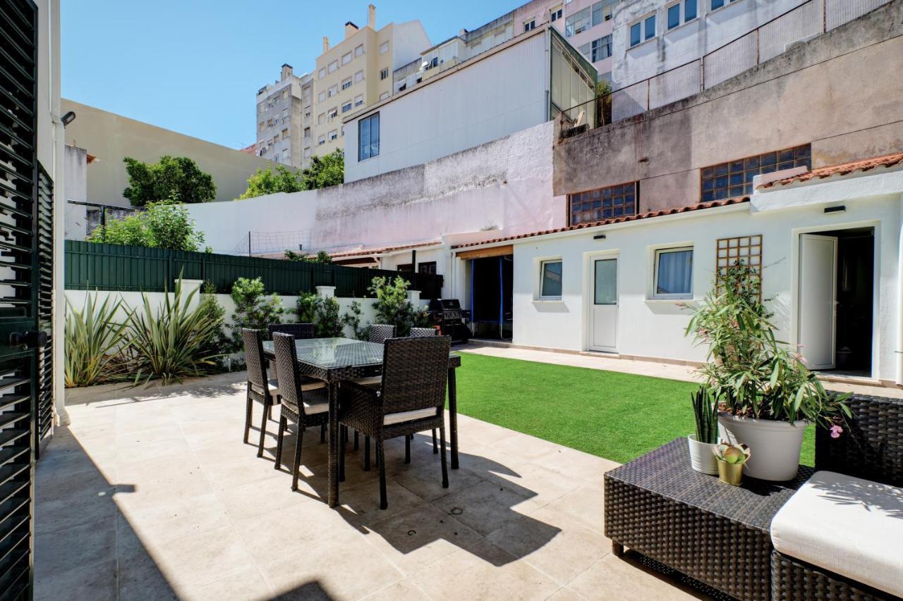 Comfortable Town House In Quiet Area By Lovelystay Lizbona Zewnętrze zdjęcie
